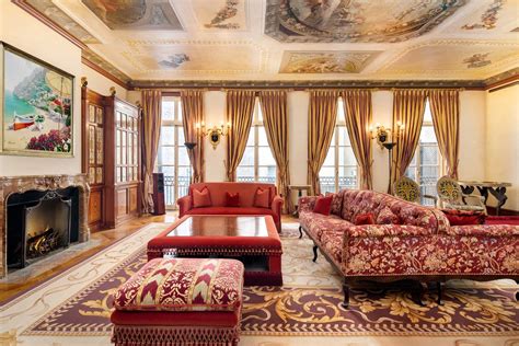 Versace's NYC Townhouse Hits the Market for  Million: 